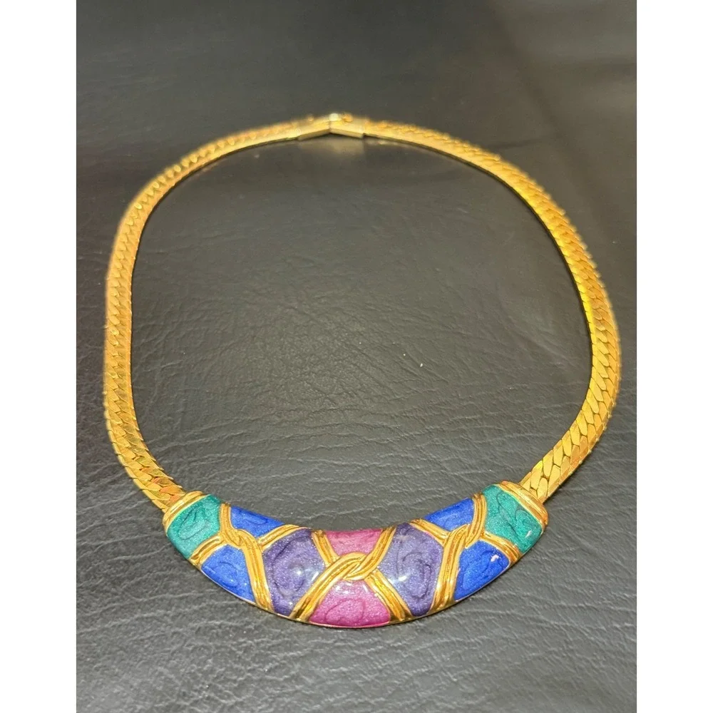 Vintage Enamel Jewel Tone Collar Necklace Womens Gold Tone Herringbone 16